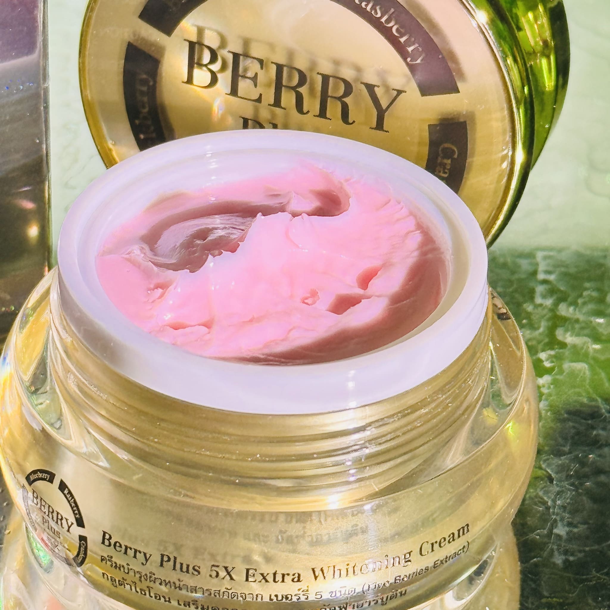 Berry Plus 5X Whitening Night Cream (20g) - Image 2